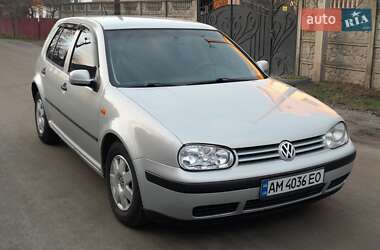Хэтчбек Volkswagen Golf 1999 в Малине