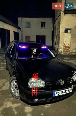 Универсал Volkswagen Golf 1999 в Рогатине