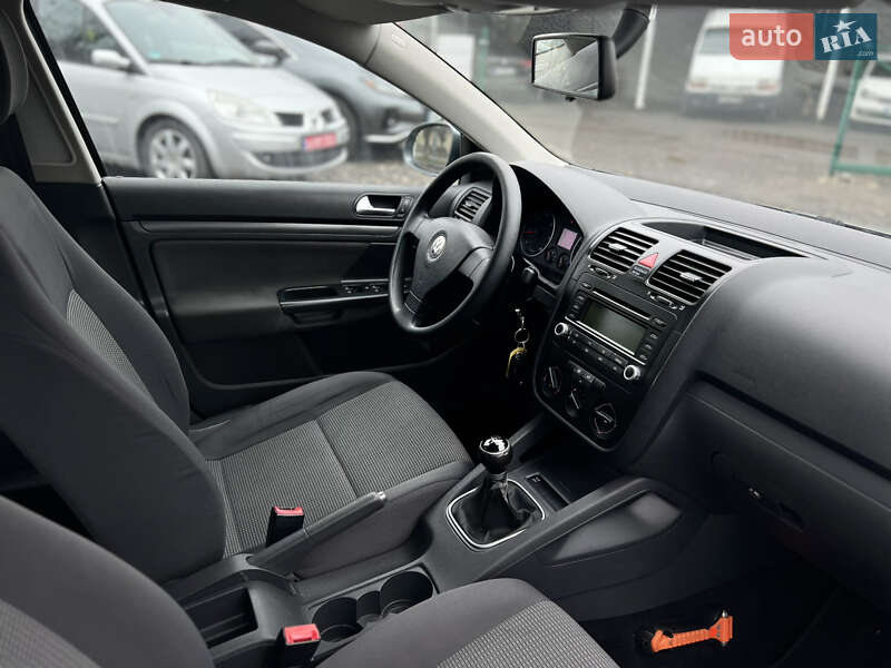 Универсал Volkswagen Golf 2008 в Полтаве