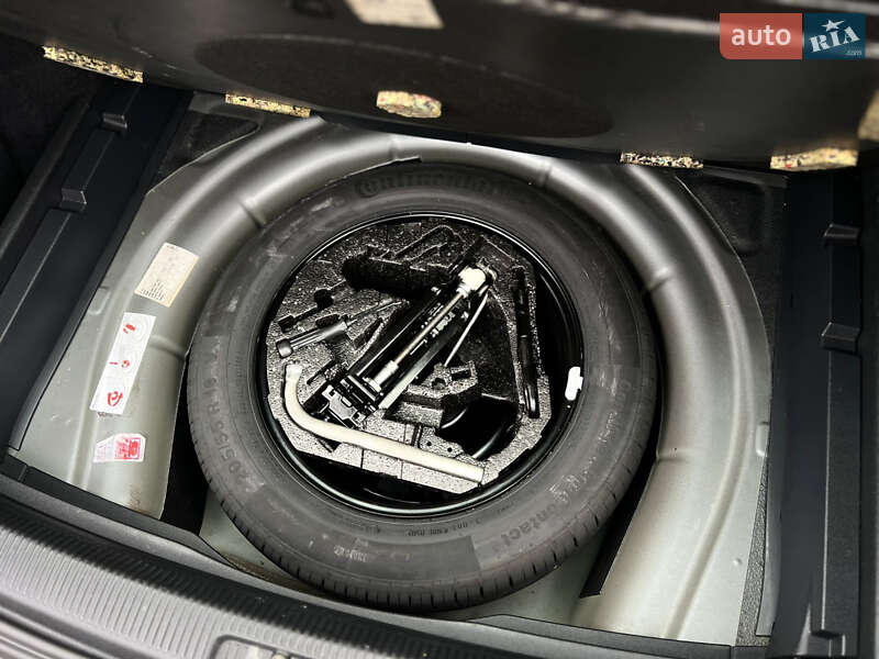 Универсал Volkswagen Golf 2008 в Полтаве