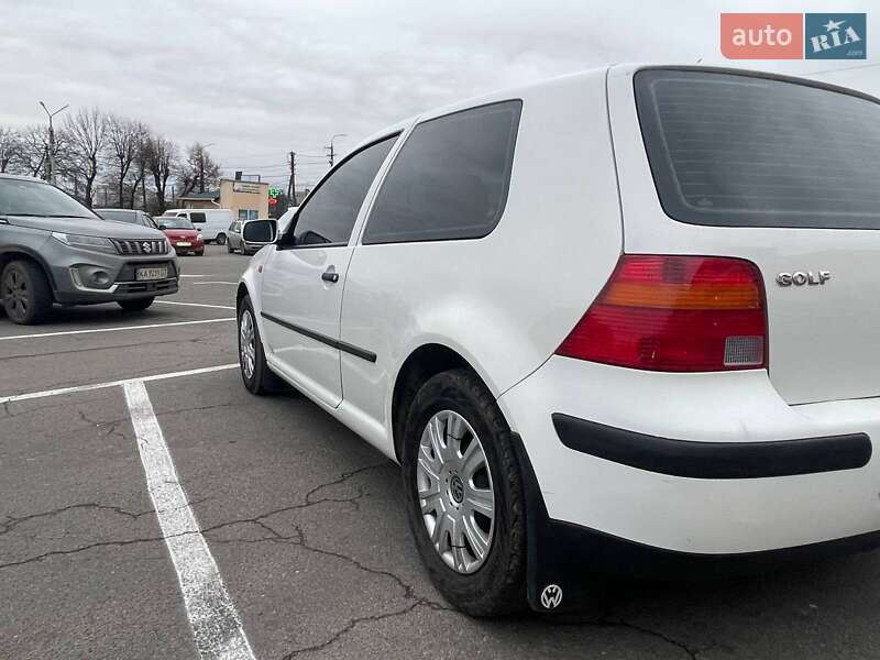 Хэтчбек Volkswagen Golf 1998 в Виннице