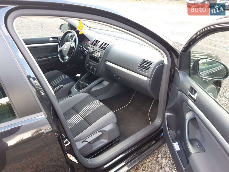 Хэтчбек Volkswagen Golf 2009 в Луцке фото 26 Хэтчбек Volkswagen Golf 2009 в Луцке