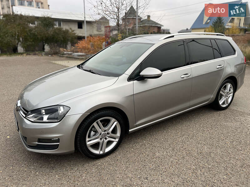 Універсал Volkswagen Golf 2016 в Кам'янець-Подільському