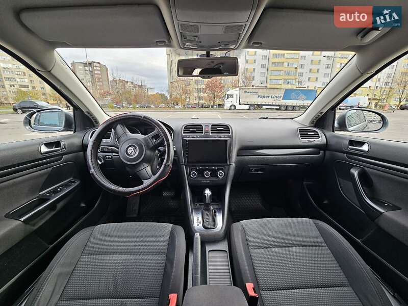 Универсал Volkswagen Golf 2012 в Ивано-Франковске