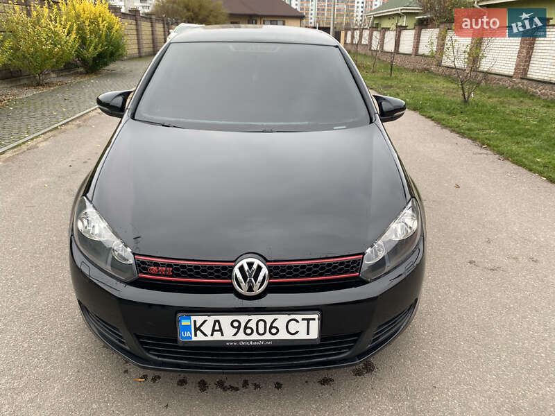 Хэтчбек Volkswagen Golf 2009 в Житомире