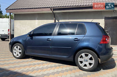 Хетчбек Volkswagen Golf 2005 в Білій Церкві