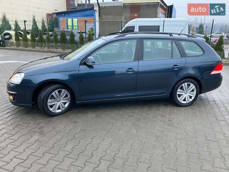 Универсал Volkswagen Golf 2008 в Виннице