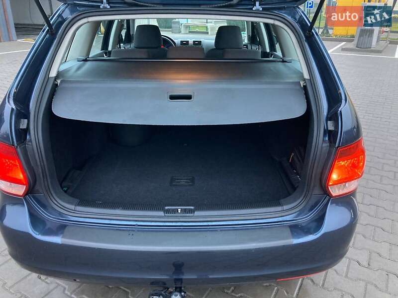 Универсал Volkswagen Golf 2008 в Виннице