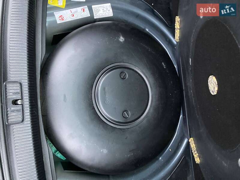 Универсал Volkswagen Golf 2008 в Виннице