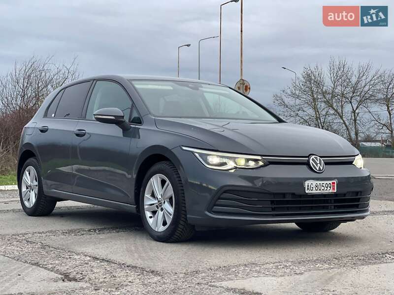 Volkswagen Golf 2023