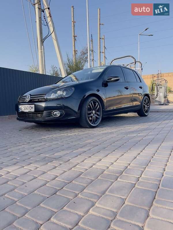 Хэтчбек Volkswagen Golf 2009 в Кривом Роге