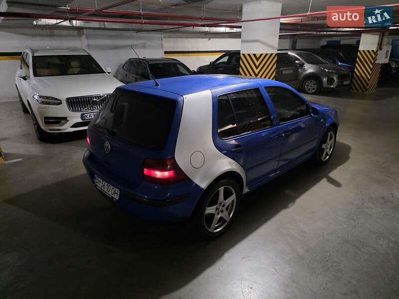 Хэтчбек Volkswagen Golf 1998 в Одессе