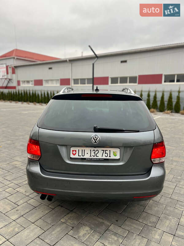 Универсал Volkswagen Golf 2011 в Луцке фото 10 Универсал Volkswagen Golf 2011 в Луцке