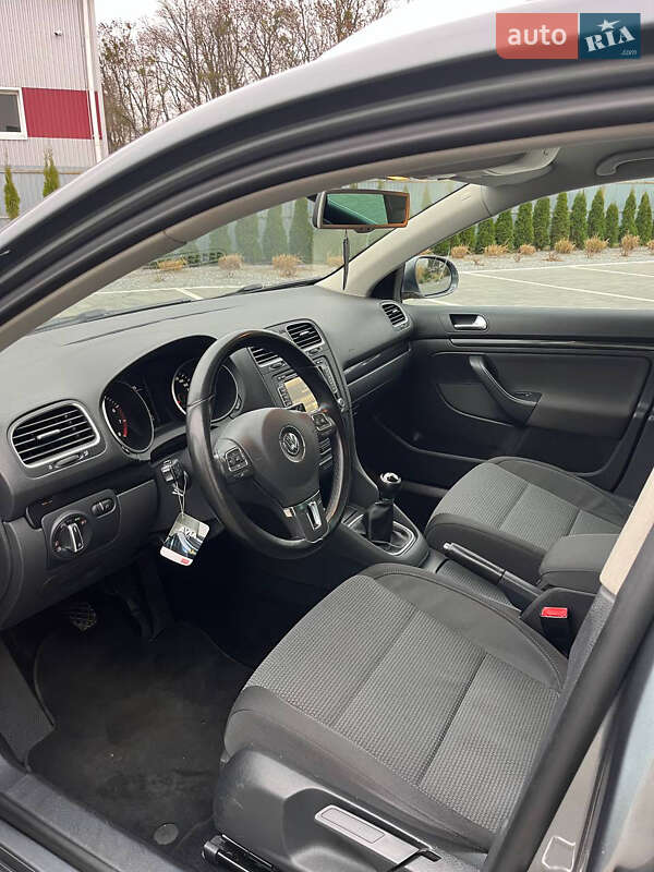 Универсал Volkswagen Golf 2011 в Луцке фото 15 Универсал Volkswagen Golf 2011 в Луцке