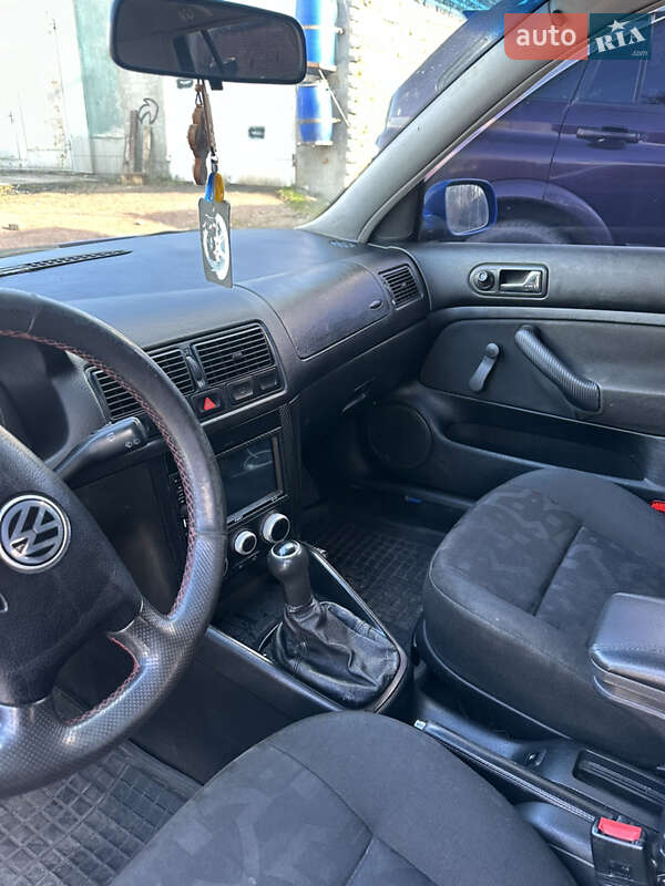 Хэтчбек Volkswagen Golf 1998 в Шептицькому