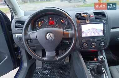 Хэтчбек Volkswagen Golf 2007 в Львове