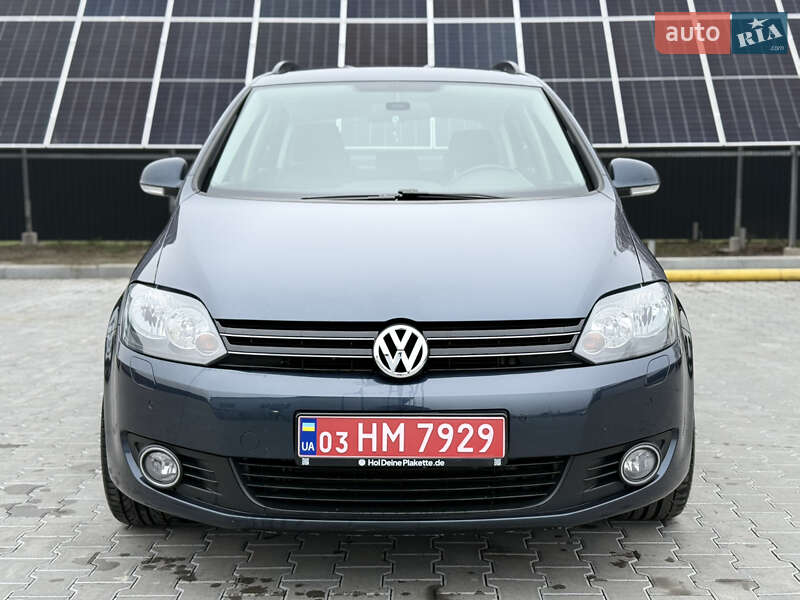 Хэтчбек Volkswagen Golf 2009 в Владимире