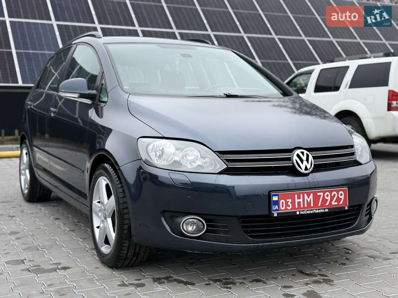 Хэтчбек Volkswagen Golf 2009 в Владимире