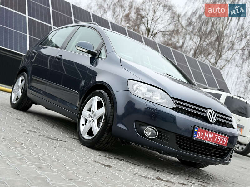 Хэтчбек Volkswagen Golf 2009 в Владимире