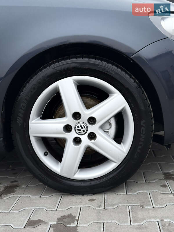 Хэтчбек Volkswagen Golf 2009 в Владимире