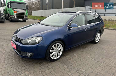 Універсал Volkswagen Golf 2010 в Луцьку