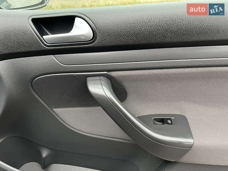 Хэтчбек Volkswagen Golf 2007 в Киеве фото 23 Хэтчбек Volkswagen Golf 2007 в Киеве