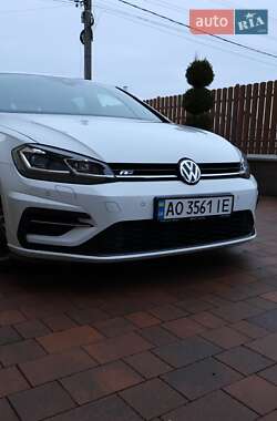 Хэтчбек Volkswagen Golf 2019 в Иршаве