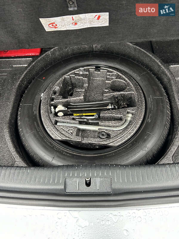 Хэтчбек Volkswagen Golf 2007 в Луцке фото 31 Хэтчбек Volkswagen Golf 2007 в Луцке