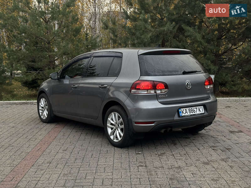 Хэтчбек Volkswagen Golf 2012 в Киеве фото 3 Хэтчбек Volkswagen Golf 2012 в Киеве