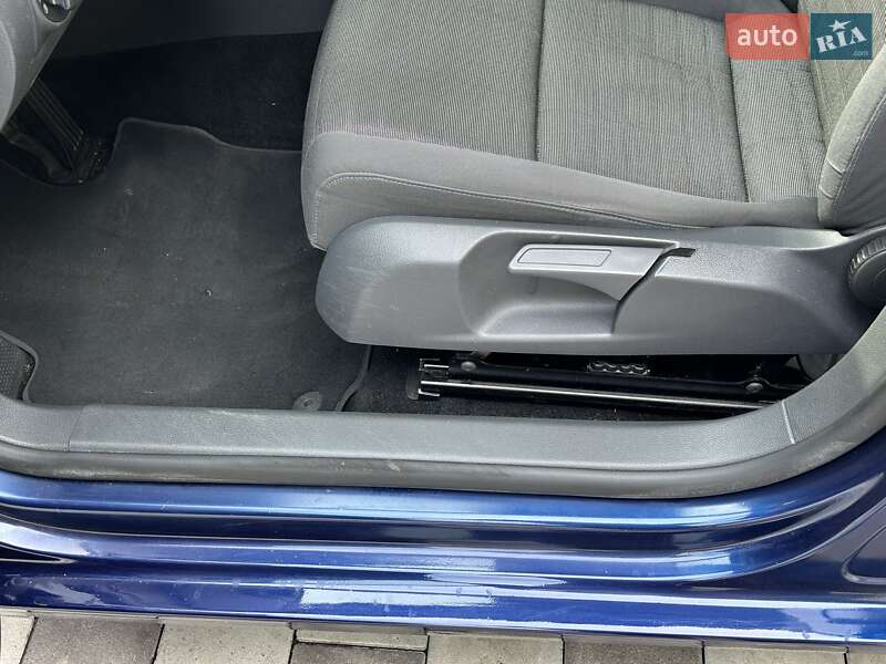 Хэтчбек Volkswagen Golf 2008 в Ровно фото 17 Хэтчбек Volkswagen Golf 2008 в Ровно