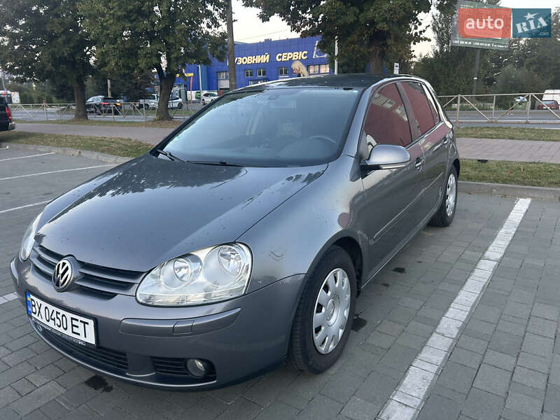 Хэтчбек Volkswagen Golf 2008 в Хмельницком