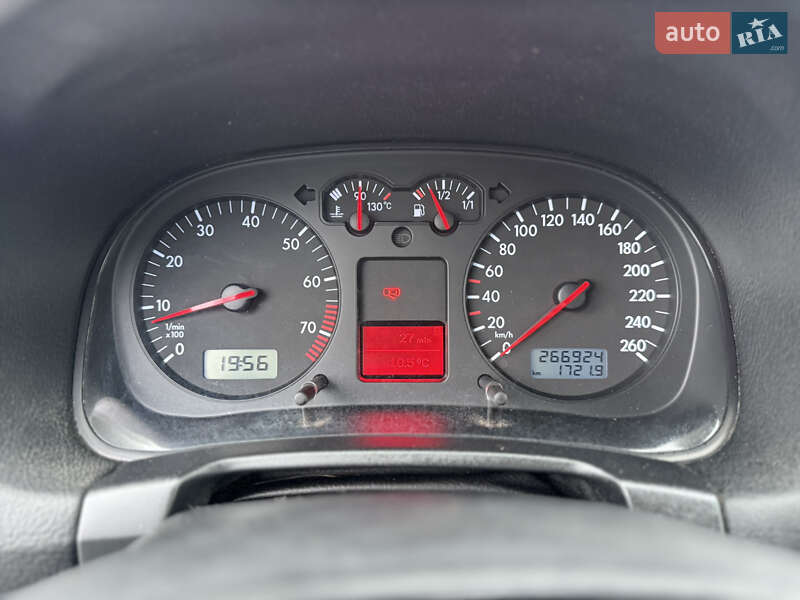 Хэтчбек Volkswagen Golf 2003 в Черновцах фото 36 Хэтчбек Volkswagen Golf 2003 в Черновцах