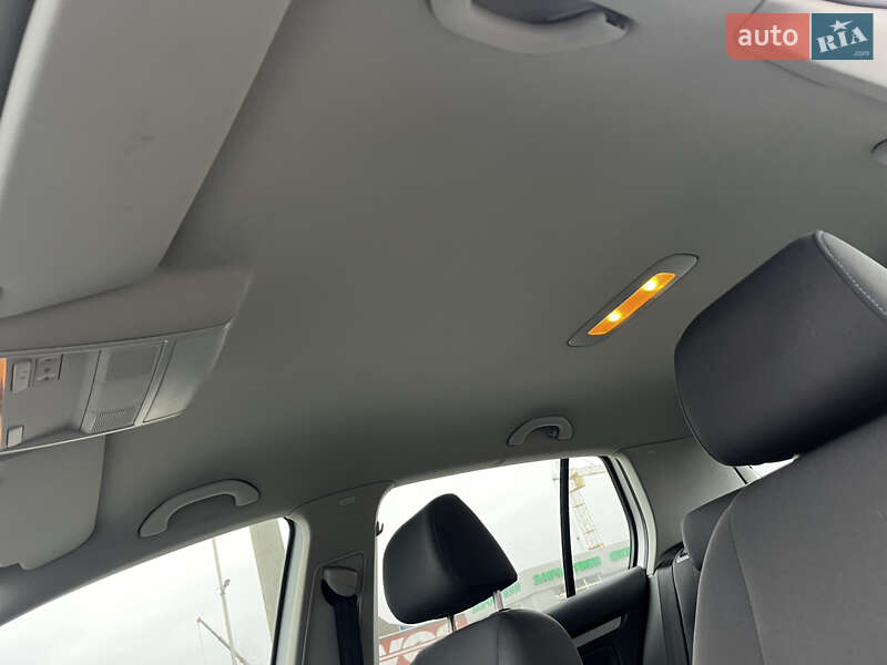 Хэтчбек Volkswagen Golf 2007 в Луцке фото 23 Хэтчбек Volkswagen Golf 2007 в Луцке