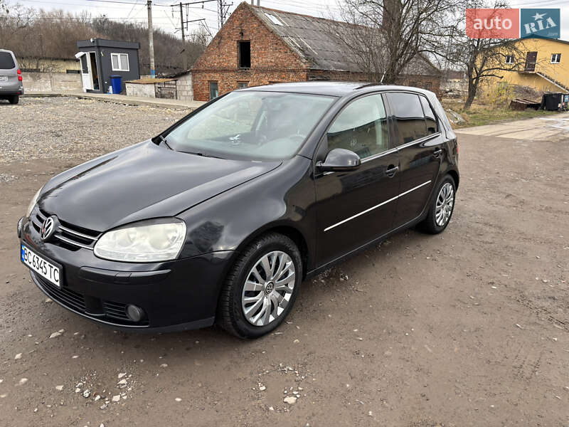 Volkswagen Golf 2005