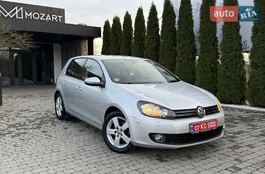 Хэтчбек Volkswagen Golf 2010 в Иршаве