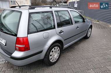 Універсал Volkswagen Golf 2004 в Житомирі