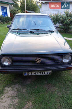 Хэтчбек Volkswagen Golf 1985 в Гадяче