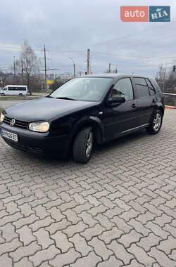 Хэтчбек Volkswagen Golf 2001 в Хмельницком