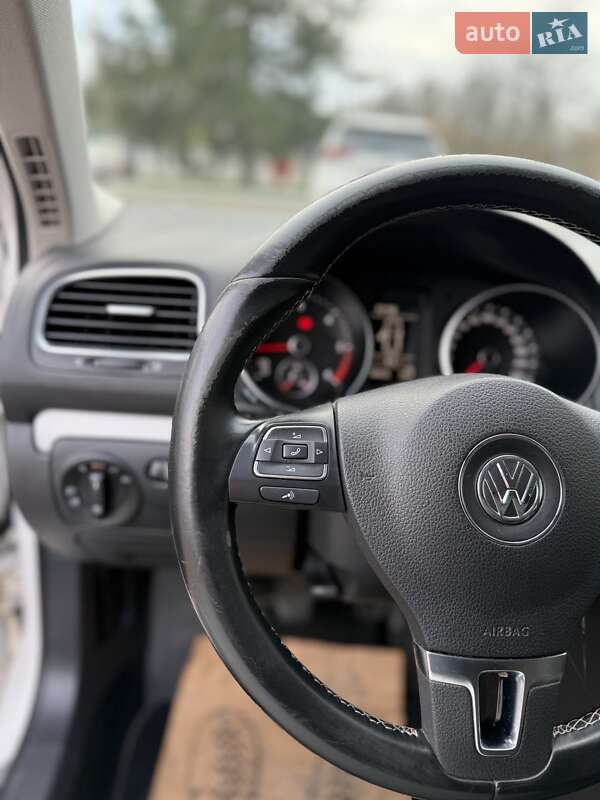 Універсал Volkswagen Golf 2012 в Луцьку фото 19 Універсал Volkswagen Golf 2012 в Луцьку
