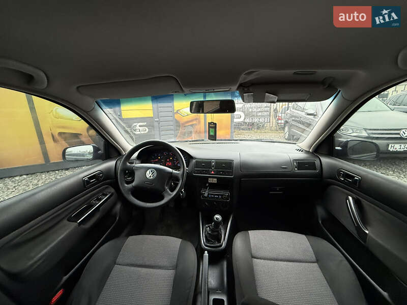 Хэтчбек Volkswagen Golf 2002 в Стрые фото 19 Хэтчбек Volkswagen Golf 2002 в Стрые