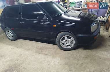 Хетчбек Volkswagen Golf 1994 в Христинівці