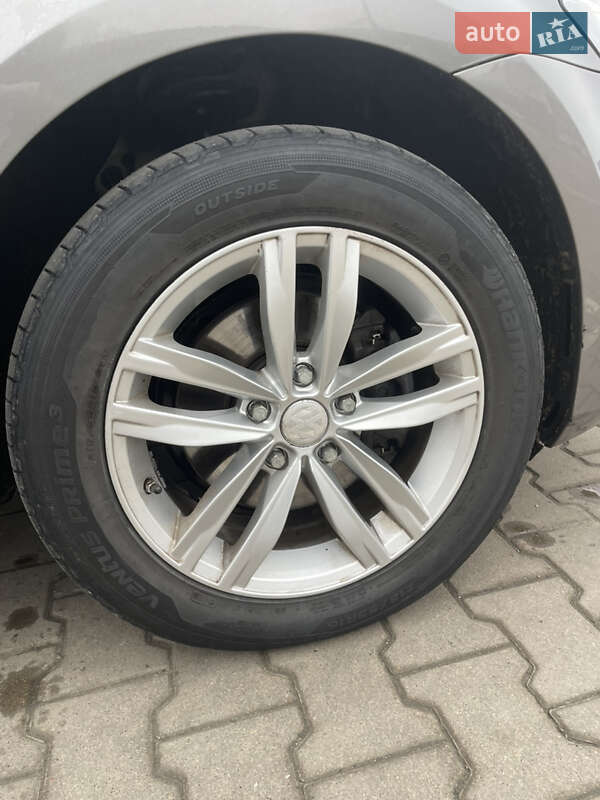 Універсал Volkswagen Golf 2016 в Вишневому