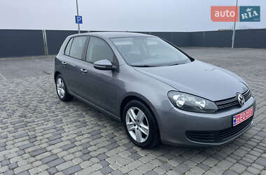 Хэтчбек Volkswagen Golf 2009 в Мукачево