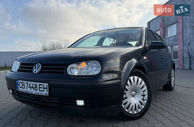 Хэтчбек Volkswagen Golf 2000 в Лубнах