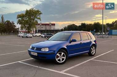 Хэтчбек Volkswagen Golf 2001 в Днепре