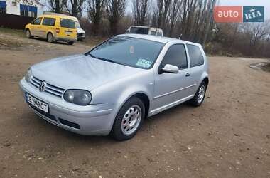 Хетчбек Volkswagen Golf 1998 в Хотині