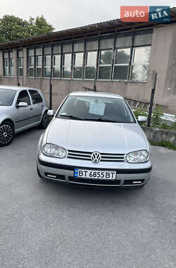 Хэтчбек Volkswagen Golf 2001 в Полонном
