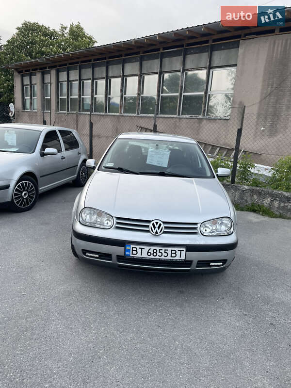 Volkswagen Golf 2001