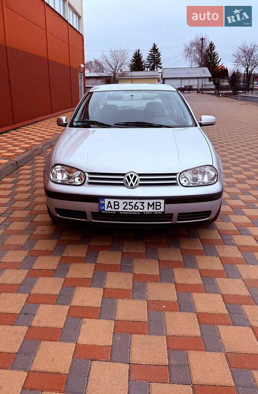 Volkswagen Golf 2000 Volkswagen Golf 2000