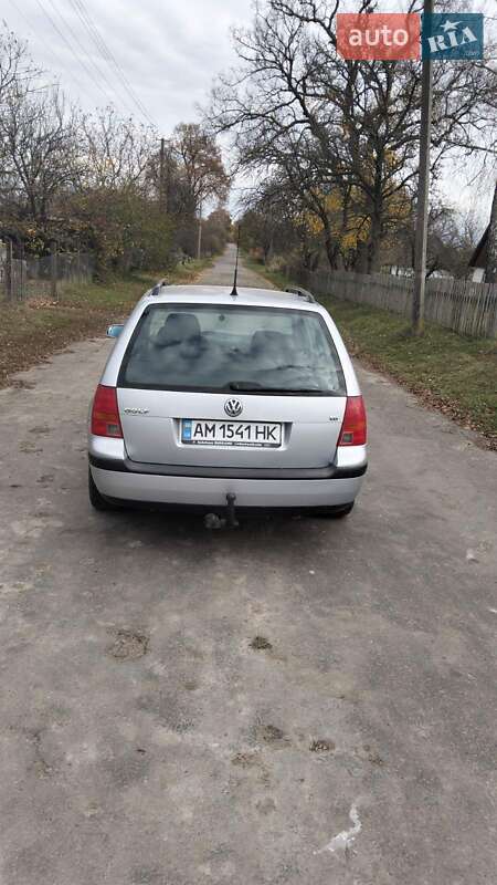 Універсал Volkswagen Golf 2000 в Хорошеві